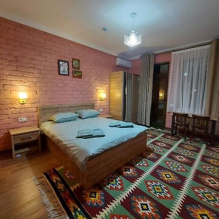 Musavvir Samarkand Exterior photo