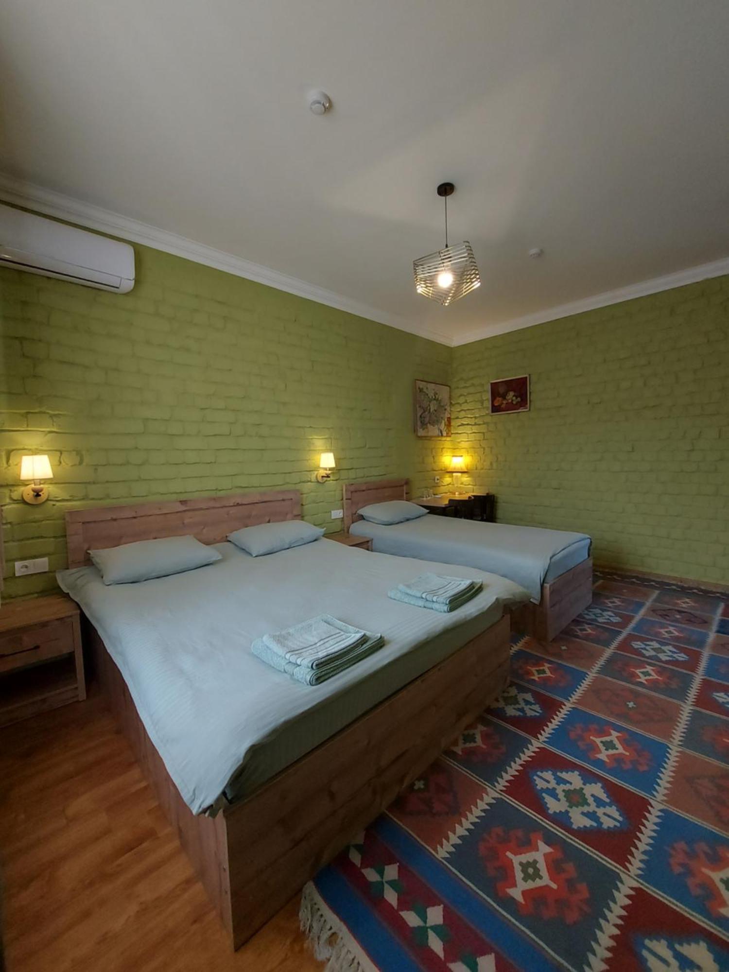 Musavvir Samarkand Exterior photo